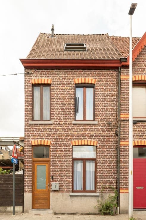 Instapklare karaktervolle rijwoning in het centrum van Ma...