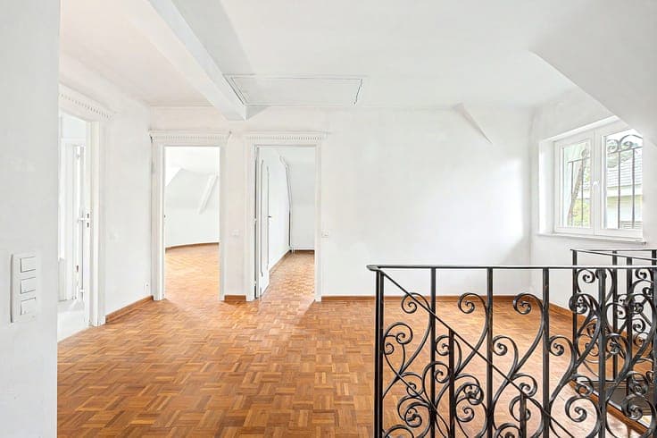 Prox. Pl. Dumon - Villa rénovée sur 5 ares 09