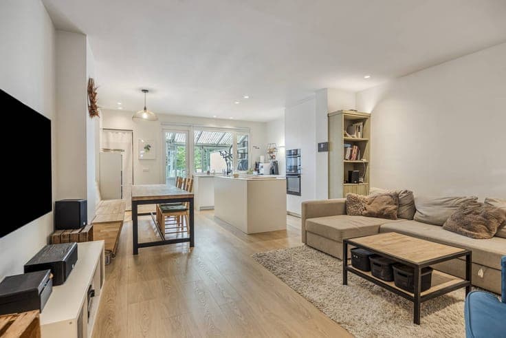 Ready-to-move house for sale in the center of Wilrijk