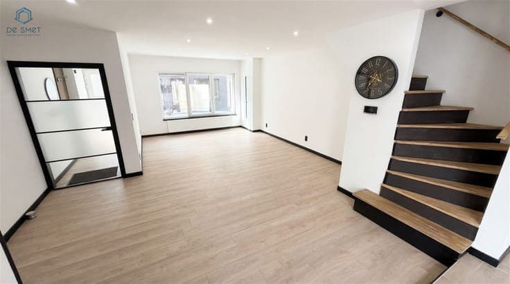 Move-in ready, fully renovated house with 3 bedrooms and 2 t