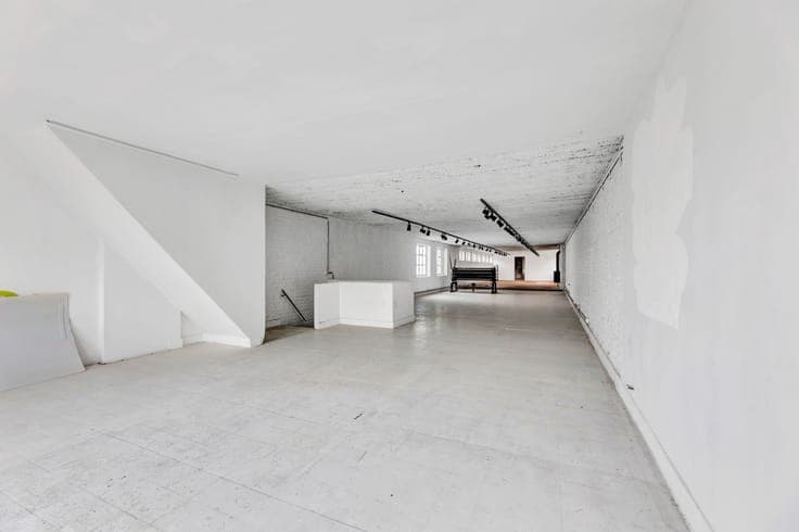 Unique 750m² loft building in Aalst