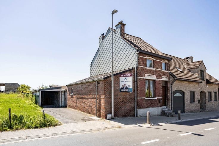 House in Ternat
