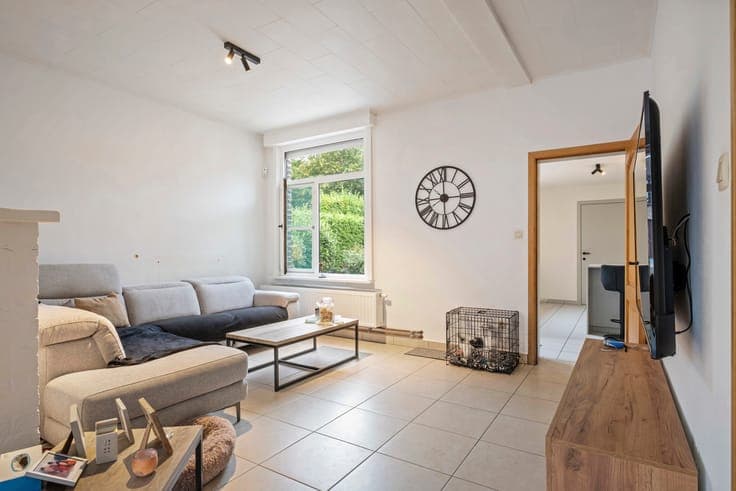Family home on a spacious plot in Ruddervoorde