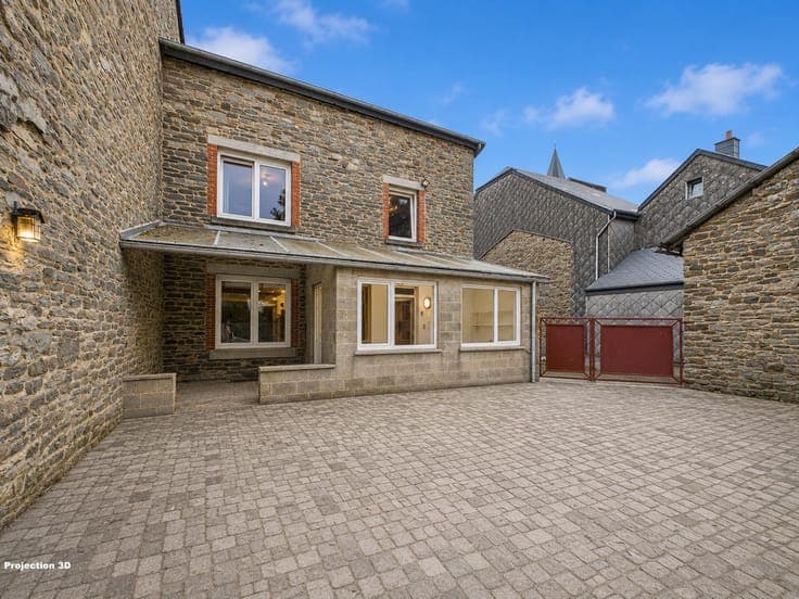 4 bedrooms in the heart of Bertrix, interested?