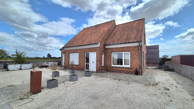 Moderne gezinswoning met 4 slaapkamers, uitzonderlijke le...