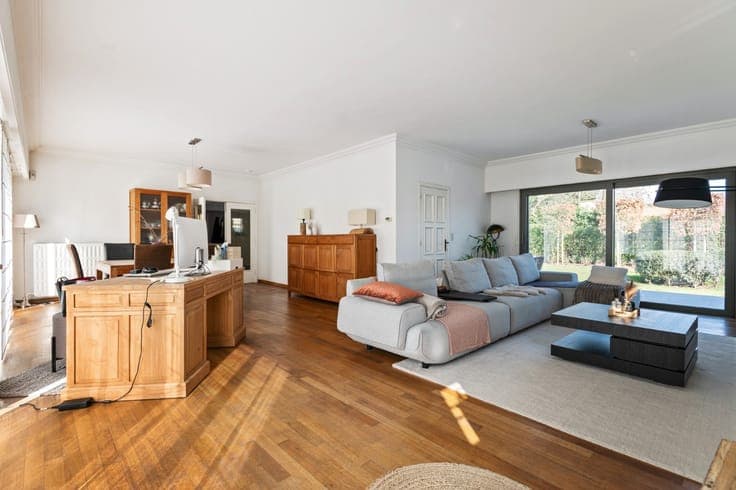 ENERGIEZUINIGE WONING MET 4 SLAAPKAMERS, GARAGE EN TUIN!