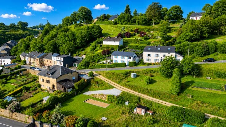 House in Florenville