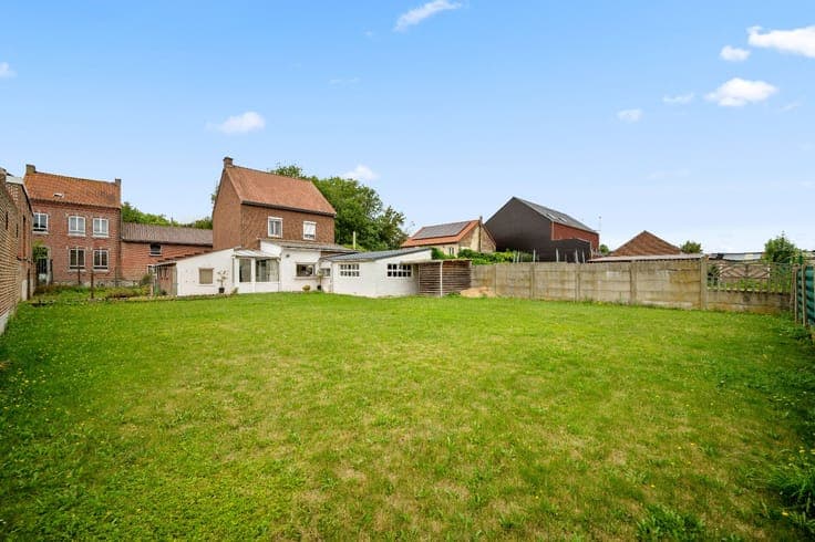 House in Linter
