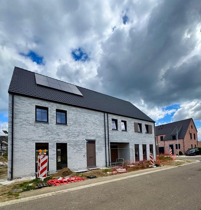Lot 32C Prachtige eigentijdse halfopen bebouwing in Zonhoven