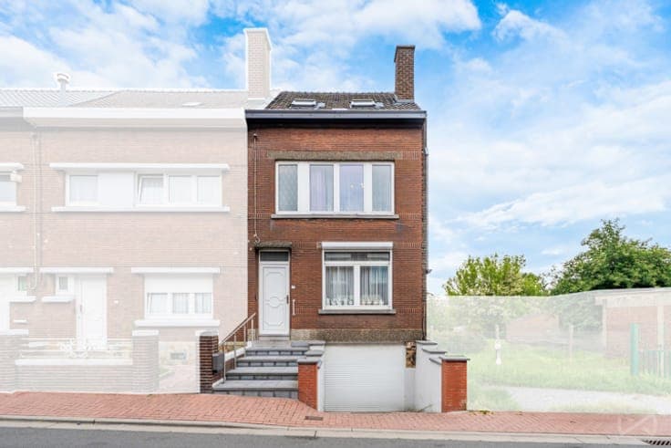 House in Châtelet