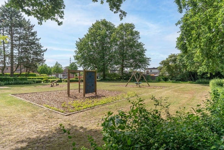 Gerenoveerde woning, 3 slaapkamers, tuin, garage en epc-...