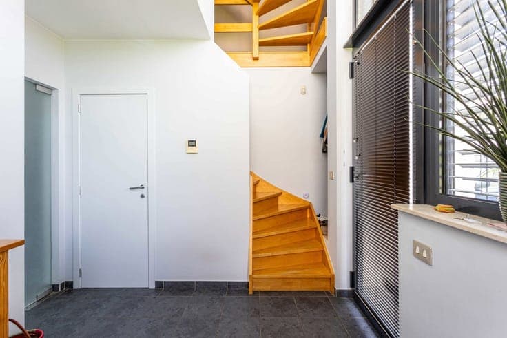 Energy-efficient, move-in-ready home with 4 to 5 bedrooms