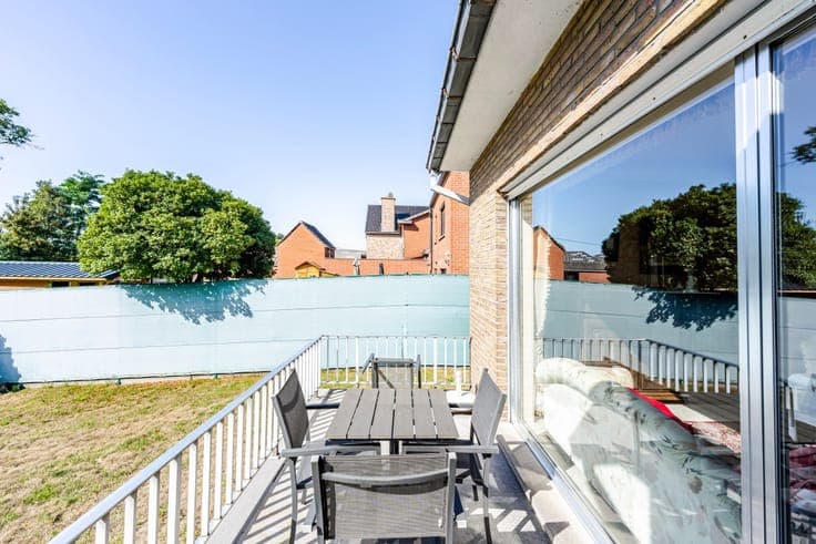 Detached house in a green area in Waregem