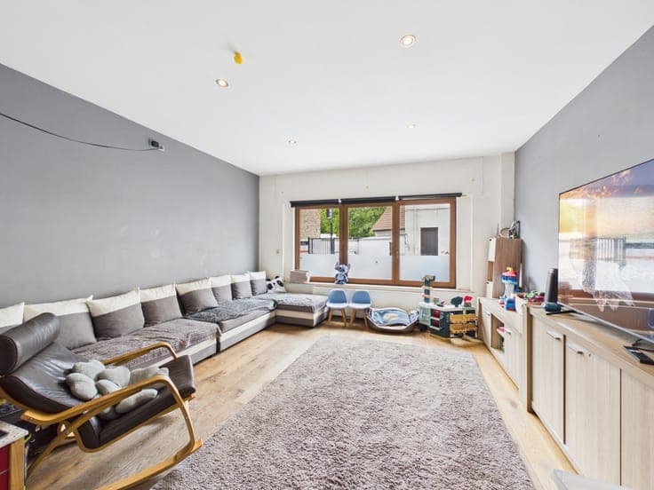 DIELEGHEM – 2-UNIT INVEST. PROPERTY (POSS. 3) WITH ANNEX