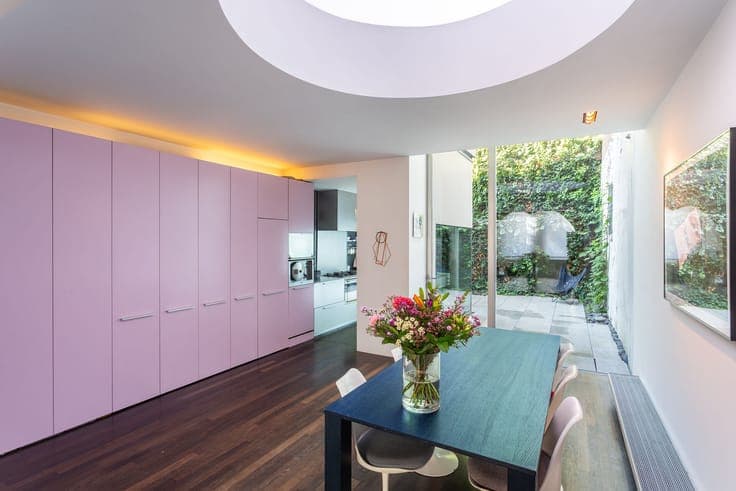 Characterful townhouse with outdoor spaces in 't Zuid