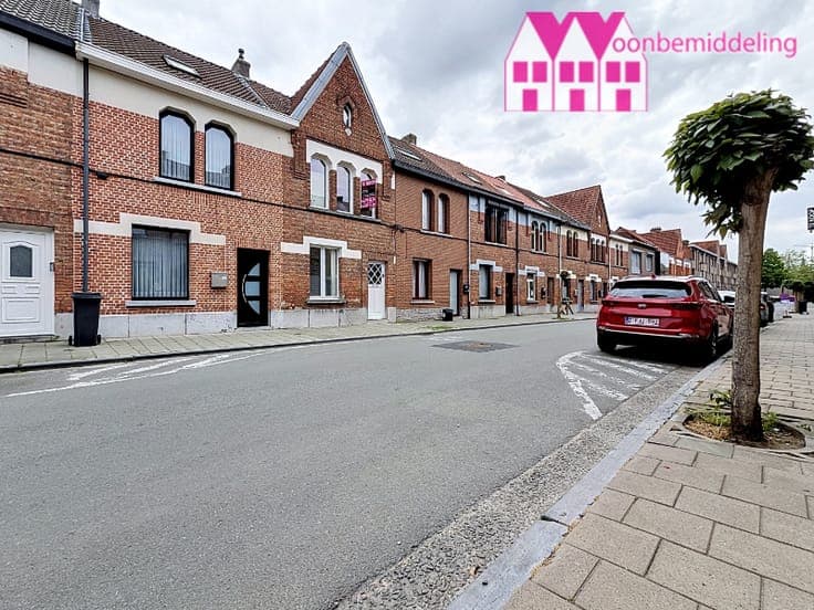 Aalst: Gemoderniseerde woning met 4 slaapkamers, 2 badkam...