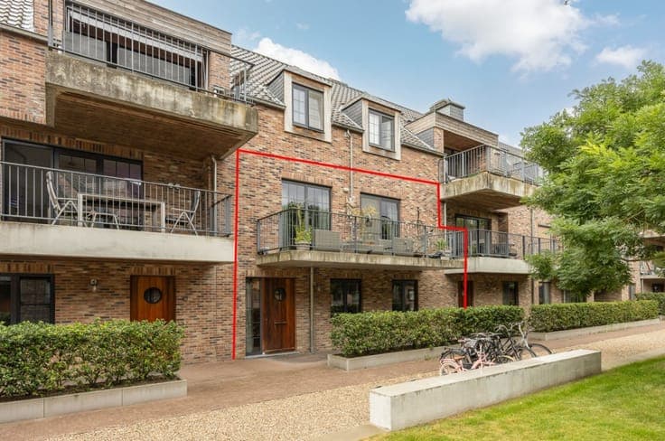 Instapklare bel-etage woning met 3 slaapkamers en lift
