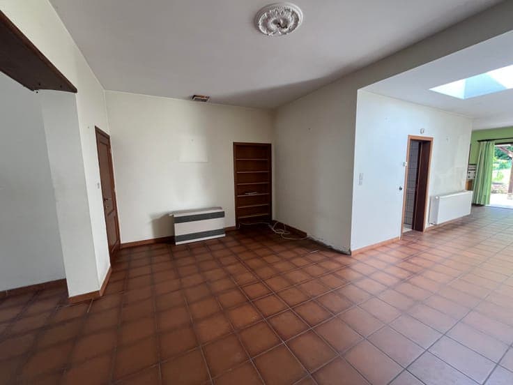 House in Manage