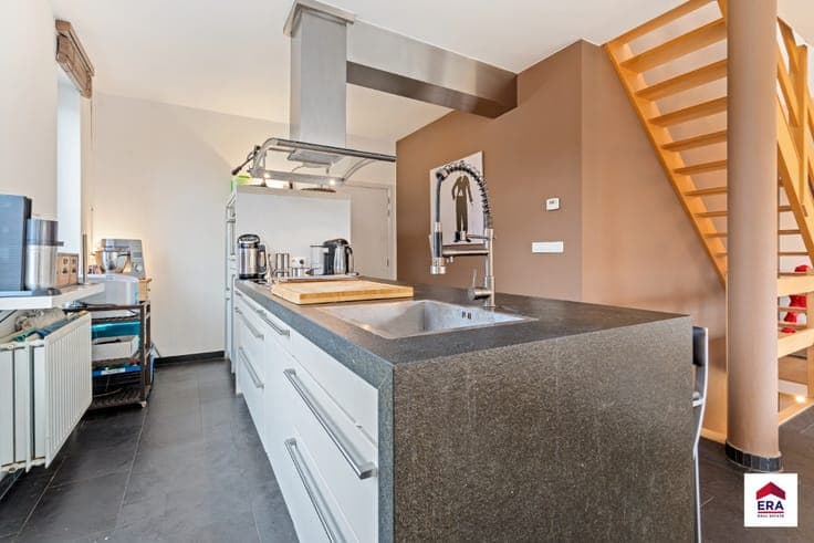 Spacious semi-detached apartment in Opwijk