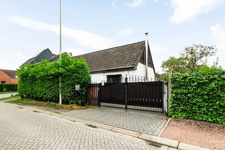 House in Malle