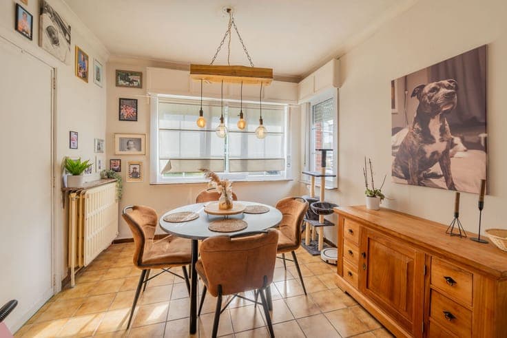 Peaceful living in charming home with 41+ ares of land