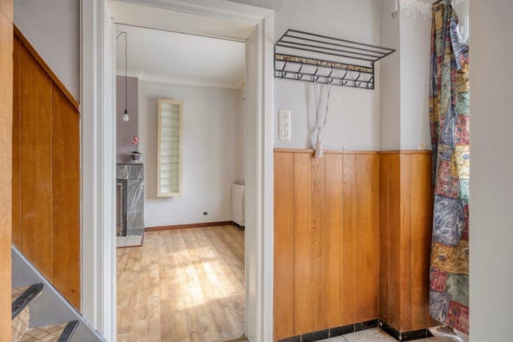 RUIME OP TE FRISSEN VRIJSTAANDE WONING OP 16A TE ZUTENDAAL.