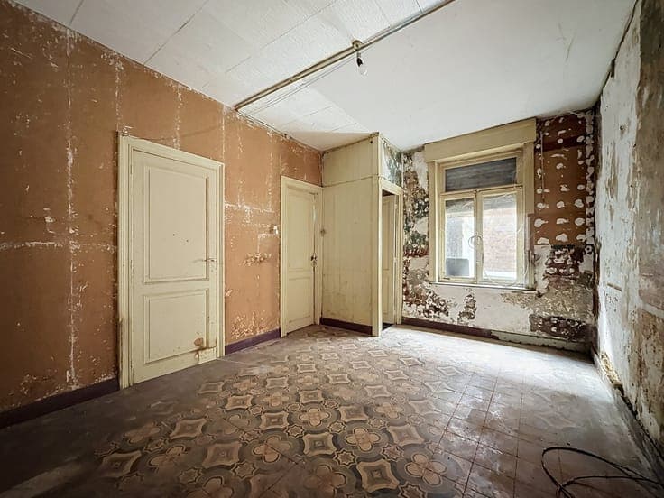 MAISON 3 CHAMBRES A RENOVER