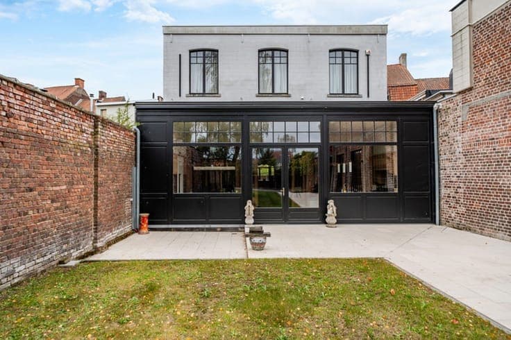 Prachtige herenwoning met tuin en garage!