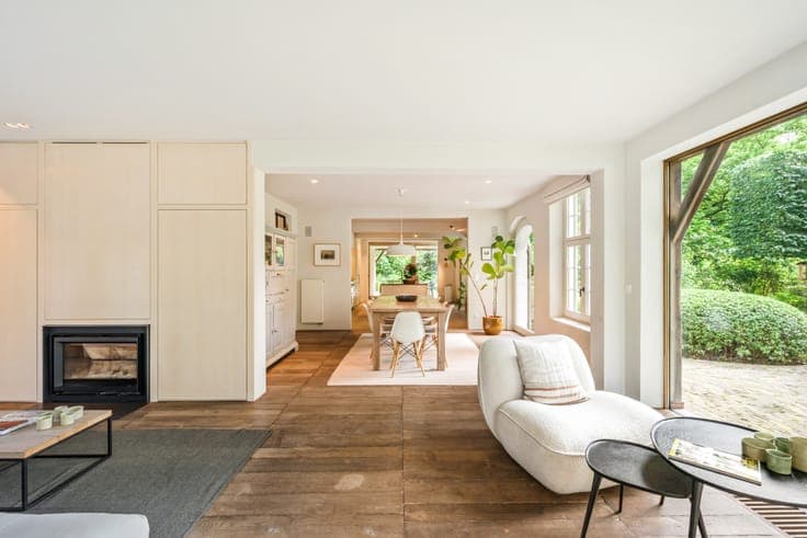 Characterful renovated villa on 2,100 m² in Schilde Bergen