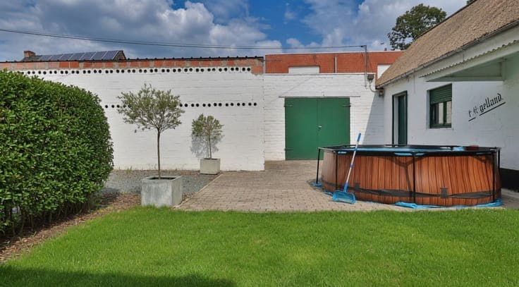 Te koop rustieke karakterwoning te Opdorp.