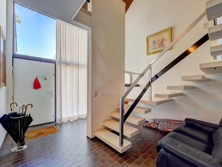 Architect-designed villa situated in Jezus-Eik!