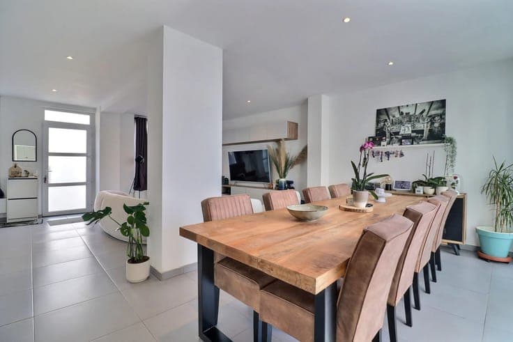 Sale - House Wanfercée-Baulet - 249,000 €