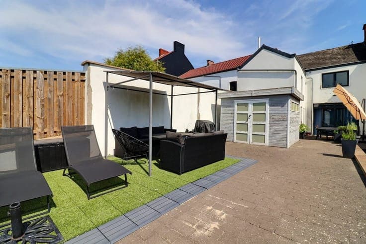 Sale - House Wanfercée-Baulet - 249,000 €