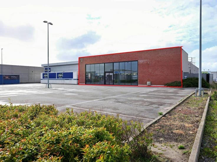 Centrally located job store in Middelkerke