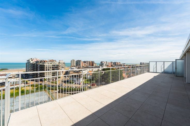 Renovated penthouse, 65 m² of terraces, panoramic views