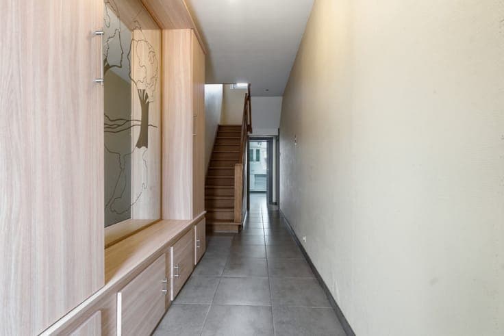 Character home with 4 bedrooms in Houtem