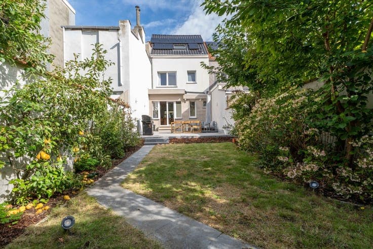 Energiezuinige instapklare woning met zuidgerichte tuin
