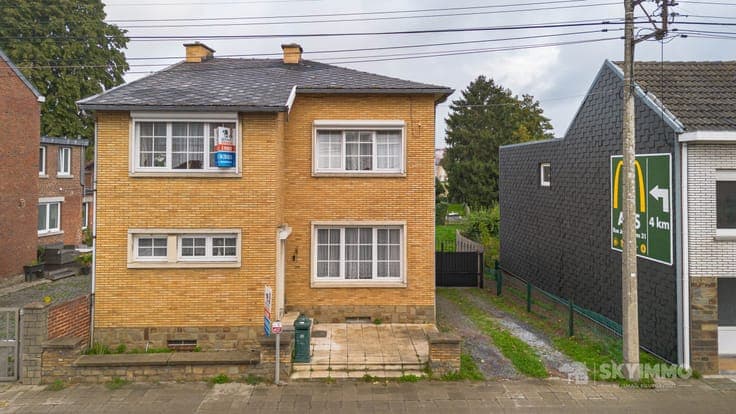 SUPERBE MAISON - 4F - PANNEAUX SOLAIRE - GARAGE + JARDIN !!