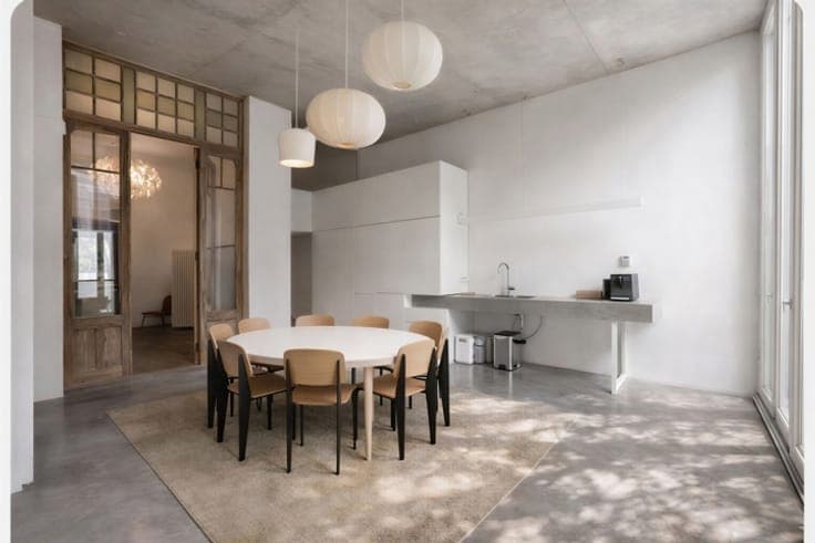 ANTWERP - Architectural, Art Nouveau, completely renovated!