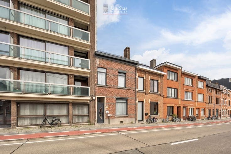 Gerenoveerde en energiezuinige woning met 4 slaapkamers e...