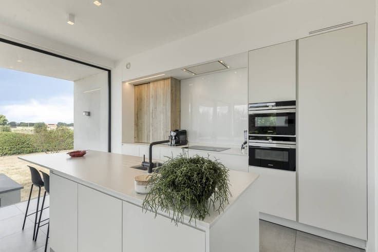 High-quality finished villa for sale in a quiet location