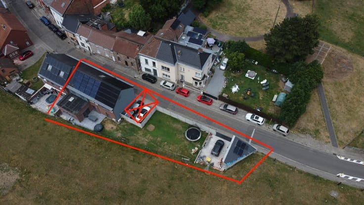 House in Haine-Saint-Pierre
