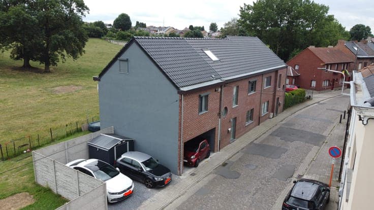 House in Haine-Saint-Pierre