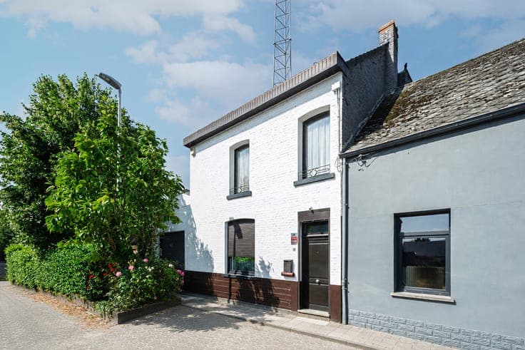 House in Quevaucamps