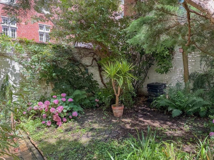 EU Quarter - Magnificent 6-bedroom house with garden