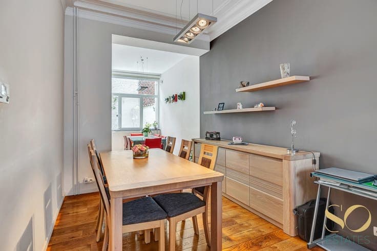 European Quarter – Eclectic-style house