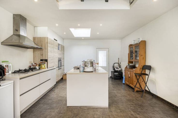 Cozy and ready-to-move-in house for sale in Schoten