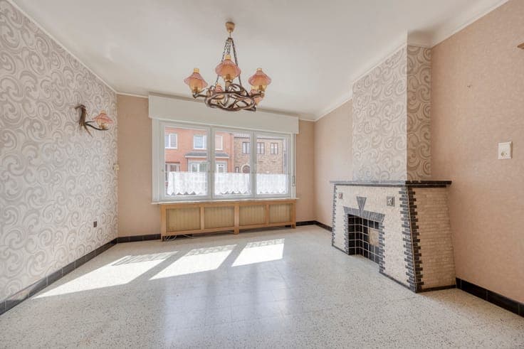 3-Bedroom Home with Full Basement in Tienen