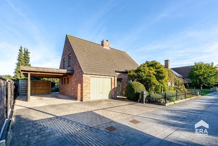 House in Zwevezele