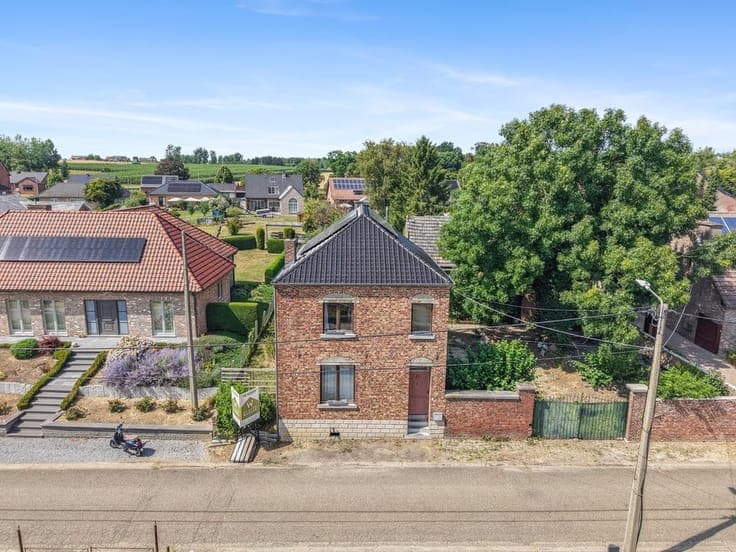 UNIEKE RENOVATIEKANS OP EEN RUIM PERCEEL VAN 988 M² IN BO...